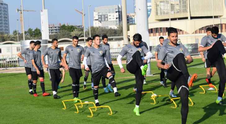 النشامى يكثفون من تحضيراتهم لملاقاة الدنمارك