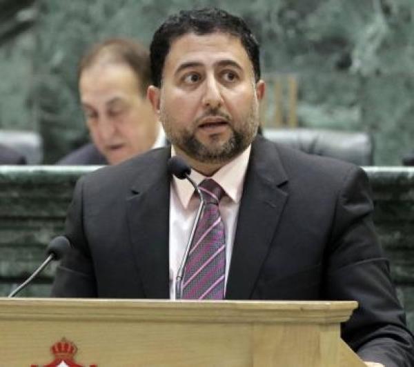 الرقب يسأل وزارة الاوقاف