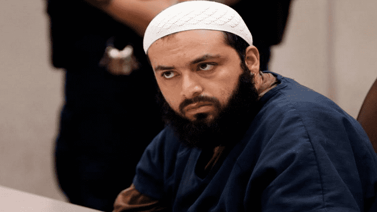 "مفجر تشيلسي" ينشر التطرف في السجن!