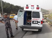 الدفاع المدني ينقذ مواطنا سقط من مرتفع جبلي في ذيبان