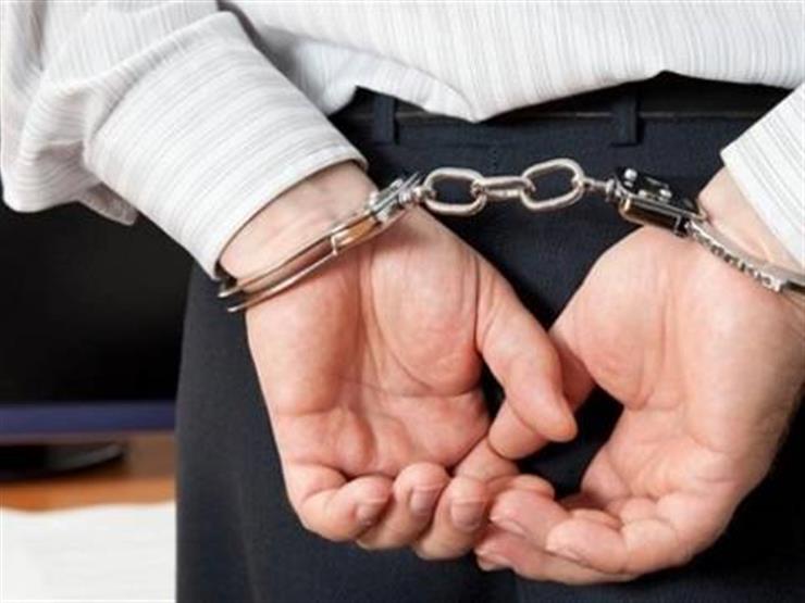 القبض على سالب محل دواجن وصيدلية في الزرقاء