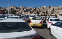 "سرافيس" المحطة تحتج على تأخر رفع الأجور