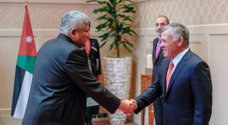 الملك يتقبل أوراق اعتماد السفير الباكستاني