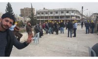 المزارعون ينفون تعليق اعتصامهم المفتوح أمام النواب
