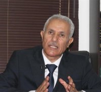 العرموطي :لا يوجد أي مخالفة دستورية في سفر الرئيس