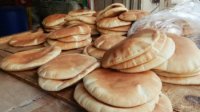 بالاسماء .. المخابز تهدد بالإغلاق .. وتطالب باستقالة الحموي
