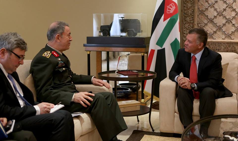 الملك يستقبل رئيس أركان الجيش التركي