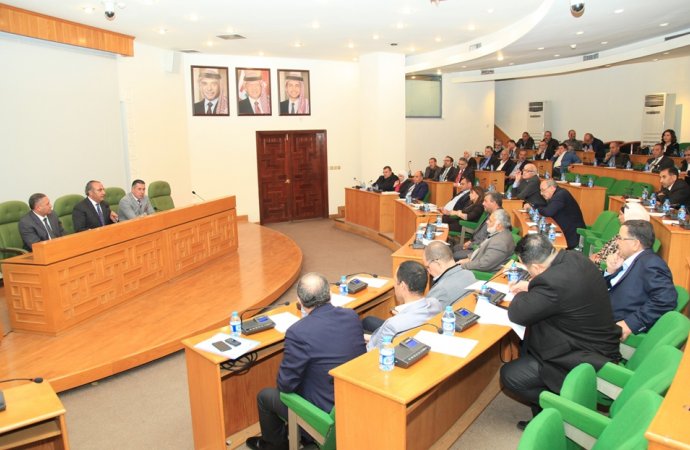 إحالة عطاء 3 تقاطعات مرورية في عمان