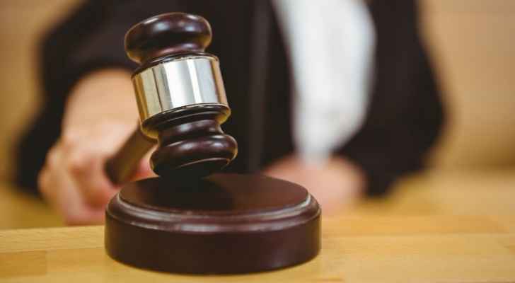 الحبس لثلاثيني هدد بتفجير السفارة الاماراتية في عمّان