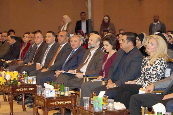 الرزاز يرعى إطلاق " خطوتي" لتحسين البيئة المدرسية