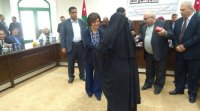 بالصور .. لطوف تسلم 24 مسكنا للاسر الفقيرة في اقليم الجنوب