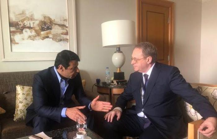 دحلان يلتقي مبعوث روسيا للشرق الأوسط في القاهرة