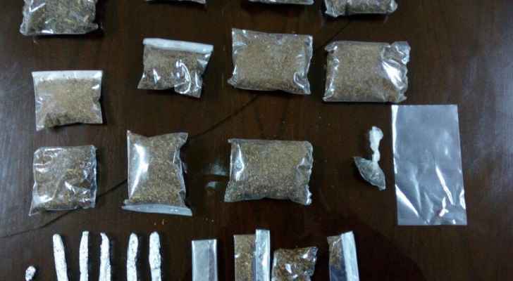 بالصور .. ضبط تجار ومروجي مخدرات وتحويلهم لأمن الدولة