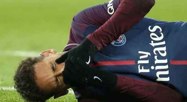 عملية نيمار السبت ومدة التعافي قد تصل لثلاثة أشهر