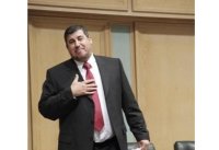 فنان اردني يعتذر للنائب السعود بعد الاساءة