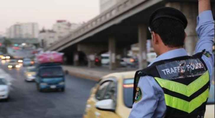 شرطة سير بالزي المدني لمراقبة سائقي العمومي