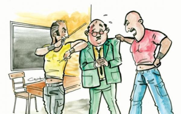 توقيف ذوي طالب اعتدوا على معلمين باربد