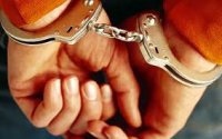 20 عاما لقاتل شقيقته أمام إحدى المستشفيات الخاصة