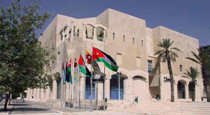الامانة تدافع عن نظام الابنية الجديد