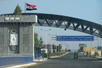 مسؤول سوري : تجار الأردن يضغطون لفتح الحدود