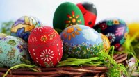 اسرة مرايا تهنىء بعيد الفصح المجيد