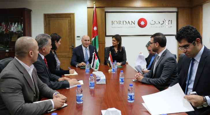 وزير الإستثمار يوقع مذكرة تفاهم مع وزارة الاستثمار المصرية