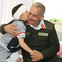 عملية جراحية الأولى من نوعها في الحسين الطبية