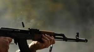 مجهولون يطلقون النار على عشريني في معان
