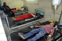 تسمم غذائي لـ 8 أشخاص من عائلة واحدة بالجفر