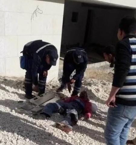 اصابة وافدين قفزوا من الطابق الثالث.. خوفا من لجنة تفتيش تابعة لوزارة العمل