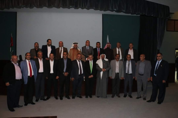 بالصور .. رؤساء البلديات يردون على أتهامات النائب الوحش
