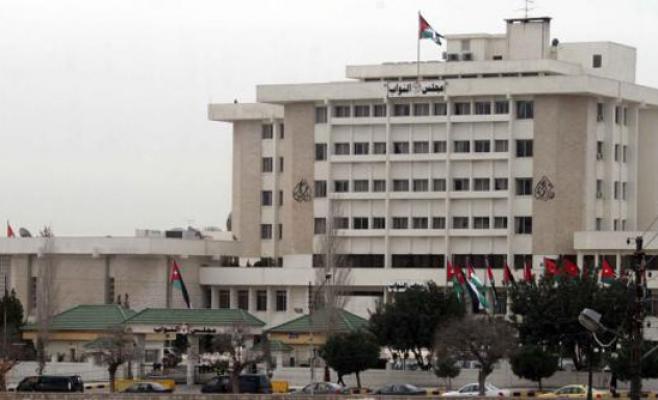 "استثنائية" ساخنة تنتظر النواب مع "ضريبة الدخل"