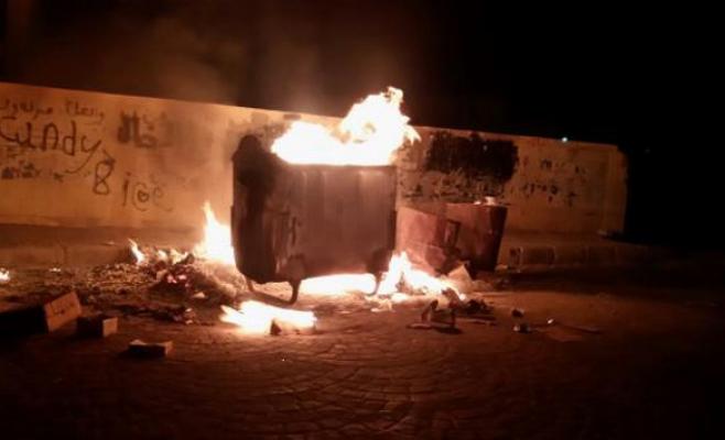 حرق النفايات داخل الحاويات مشكلة تراوح مكانها منذ أعوام في معان