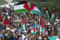 السلطة تمنع المسيرات بالضفة