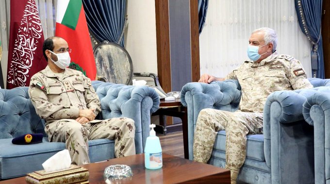 بالصور .. ٩٠ الف مصل ادوا صلاة عيد الفطر بالمسجد الاقصى المبارك