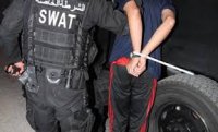 الامن يقبض على مطلوب خطير مسلح بمادبا