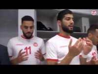 بالفاتحة والصلاة على النبي .. هكذا تستعد تونس لمواجهة إنجلترا .. "فيديو"