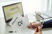 الحكومة تدعو الباحثين عن عمل