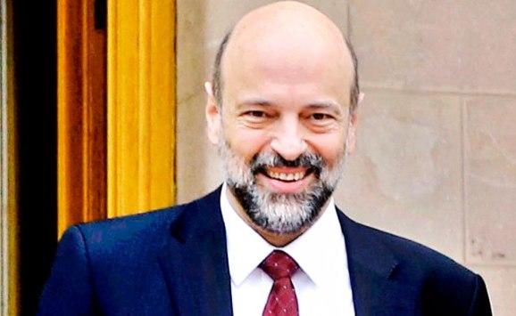 الرزاز يهنئ ولي العهد بعيد ميلاده