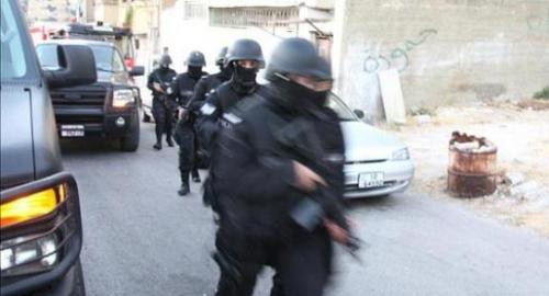 ضبط مطلوب بحقه ٣٣ طلبا أمنيا في البادية