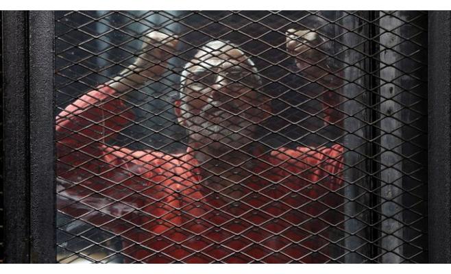 مصر: إحالة أوراق 75 من قيادات الإخوان للمفتي بـ"قضية رابعة"