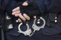 محاولة السطو على بنك في الوحدات : شاهد رجل امن فـ لاذ بالفرار