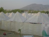 انقطاع الكهرباء عن مخيم الأردنيين بـ"عرفات"