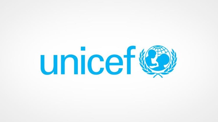 يونيسف تقلص البرامج الدراسية للسوريين في الأردن