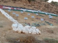 نصب تذكارية لشهداء الأجهزة الامنية في الشوبك
