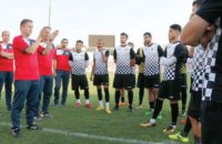 منتخب الكرة يواجه نظيره العُماني بفكر فني جديد