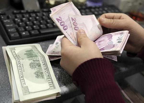 الليرة التركية تضعف قبيل قرار الفائدة الخميس