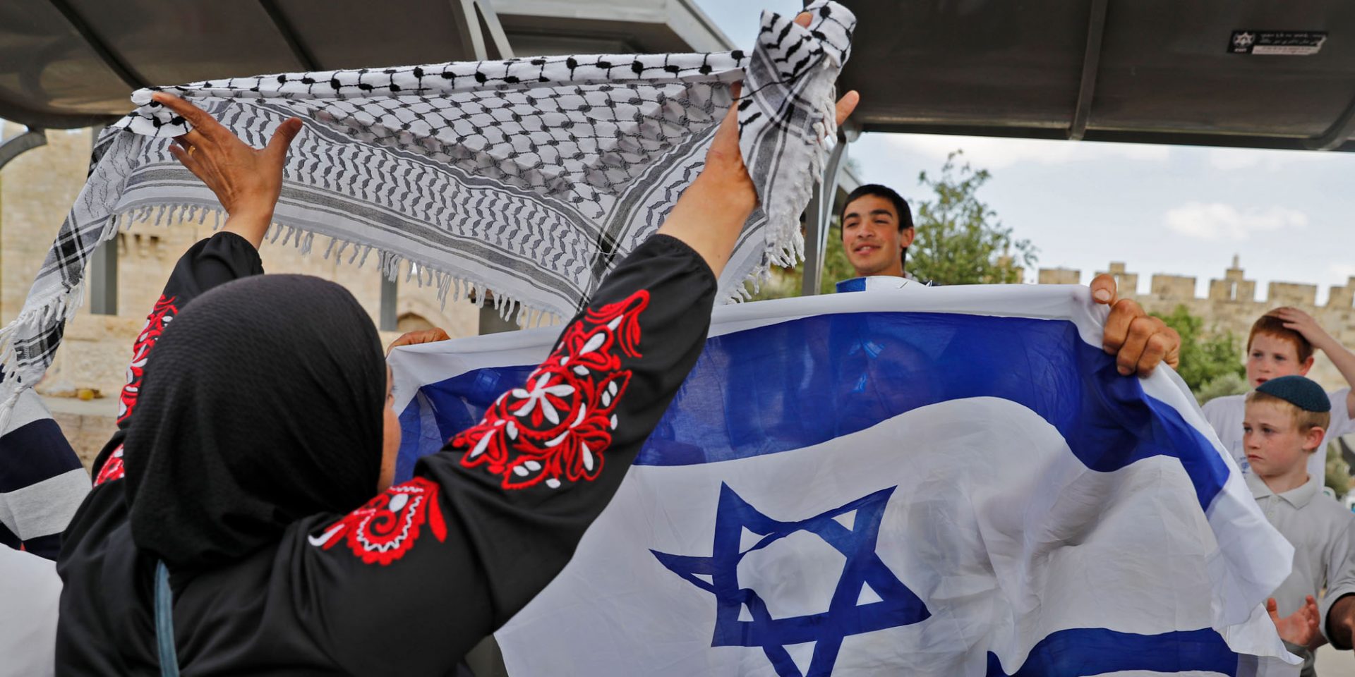 الإدارة الأمريكية توقف تمويل برامج شبابية فلسطينية إسرائيلية مشتركة