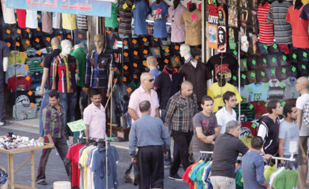 نقابة الألبسة: مشروع قانون الضريبة سيعمق الركود