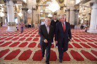 الاشغال الاردنية تدشن طريق القدس وتحمل عتبها